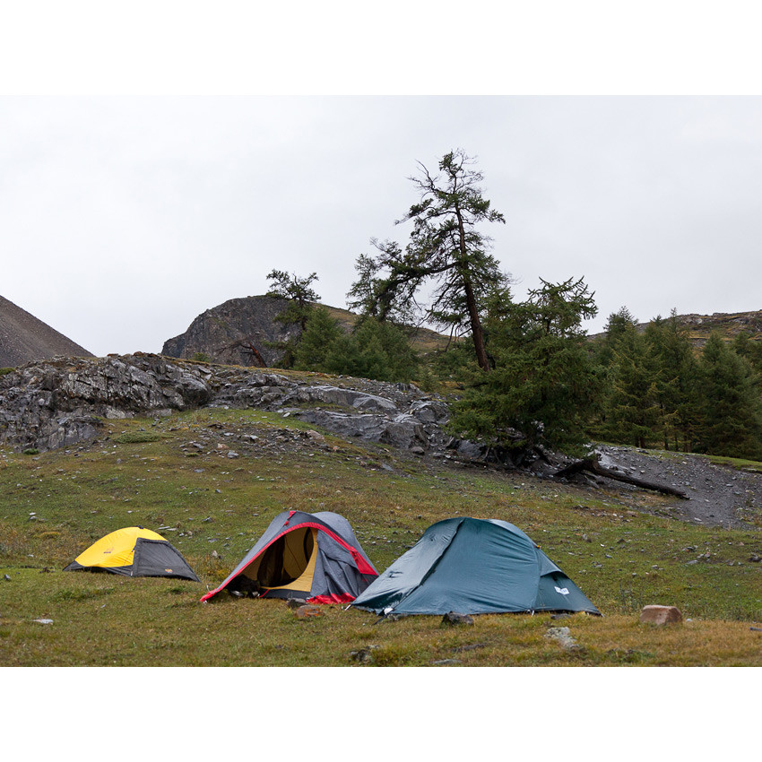 Палатка Tramp Sarma 2-местная v2, серый